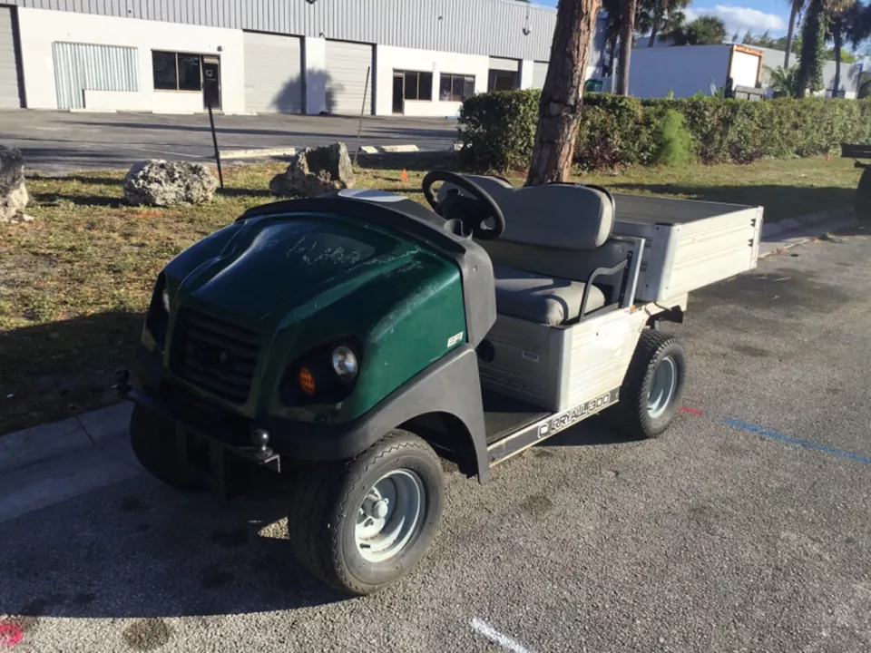 2016 Club Car Carryall 300 gas Utility golf Cart